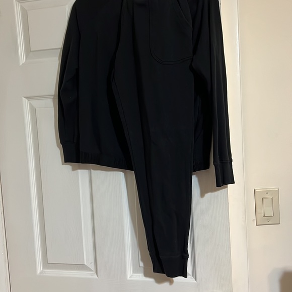 Calvin Klein black two piece lounge set - Picture 2 of 2